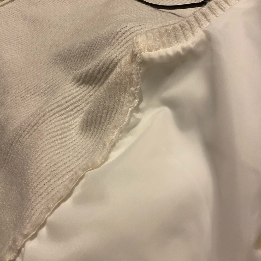 NWOT Liz Claiborne Womans High Neck Sweater Vest - Picture 6 of 10